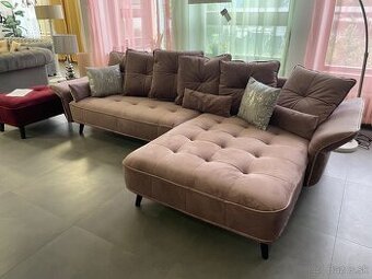 Nová luxusná sedačka rohová s taburetom