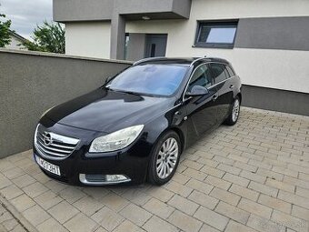 Opel Insignia combi - 1