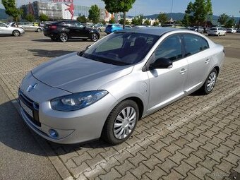 Elektromobil Renault Fluence Z.E. r.v.2012, dojazd 50km