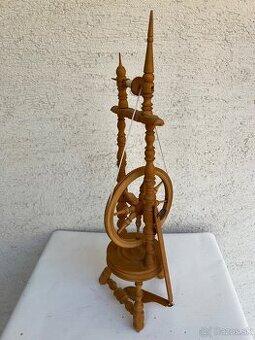 Dreveny 45 cm kolovratok ludovy ludova dekoracia vintage