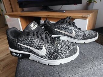 Nike AIR MAX SEQUENT 2