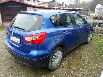Predam auto zn. SUZUKI Sx4 S-CROSS