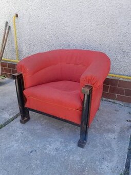 Predám pekné kreslo v starom stýle