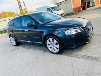 🟡 PREDÁM / VYMENÍM AUDI A3 8P SPORTBACK – DSG / KOŽA / 100