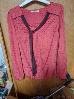 Predám dámske košele velkost S,M