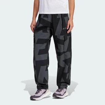Adidas tepláky Terrex Xploric