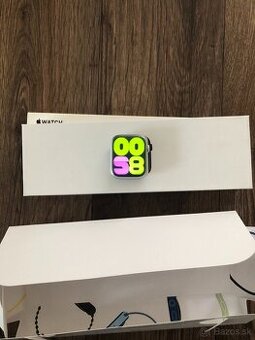 Apple Watch Series 9 GPS + Cellular 45 mm - 1