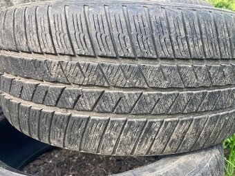 225/45R17