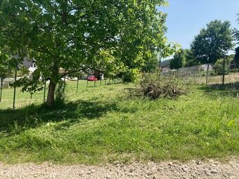Stavebný pozemok 995 m2 v Žilinskej lehote - 1
