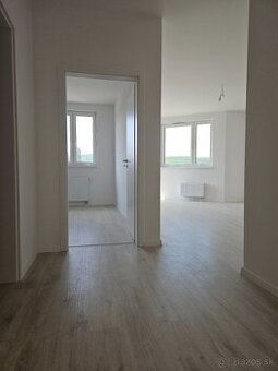 2-izbový byt s balkónom a parkovacím miestom – Popradská, Ko