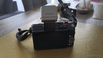 Olympus E-PL6