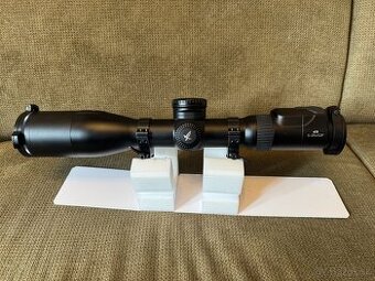 SWAROVSKI DS 5-25x52