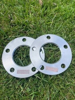 Podložky BMW 5mm 5x120 2ks NOVE