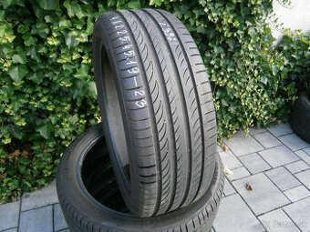 Predám 4x letné pneu PIRELLI 225/45 R19 96WXL