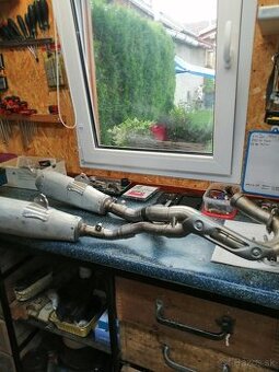 Výfuk - 1