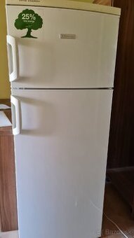 Predám Electrolux kombinovanú chladničku