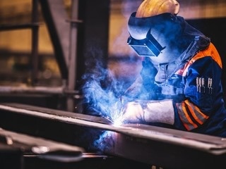 🔧 HĽADÁME 6 ZVÁRAČOV CO₂ (MIG-MAG) – NEMECKO, Koblenz