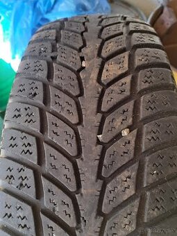 Predám gumy Savero WT 245/70/R16