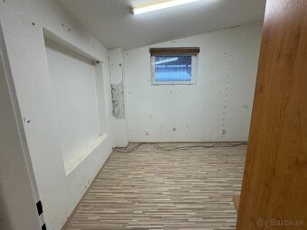 Prenájom skladových priestorov a kancelárie - 1