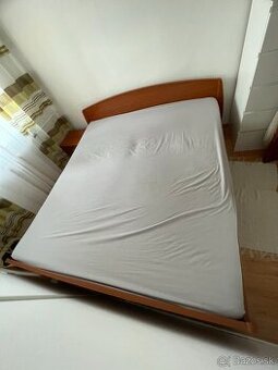 Predám manželskú posteľ
