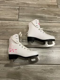 Detské korcule na lad 33