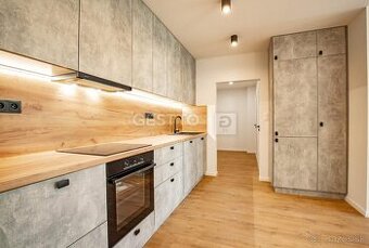 GESTTO | 4-IZBOVÝ BYT NA PREDAJ | 2x LOGGIA | KOMPLETNÁ REKO
