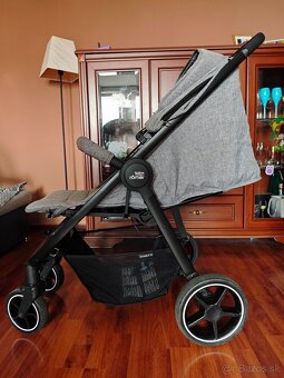 Britax Romer B-Agile, šedá farba