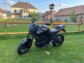 Yamaha MT03