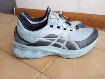 Panske bezecke tenisky ASICS WTRZD.