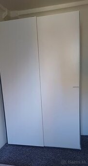 Kvalitná šatníkovä skriňa IKEA vo výbornom stave
