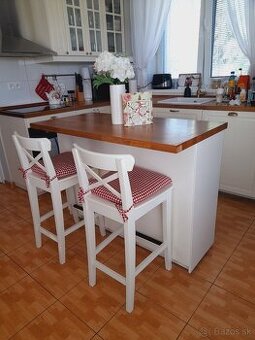 Ostrovček Ikea
