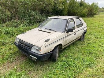 Škoda favorit 136l