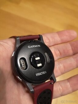Garmin Vivoactive 4 REZERVOVANE