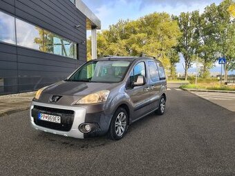 Peugeot partner 1.6 80kw r.v 2011