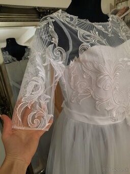 NOVE dievčenske šaty XXL