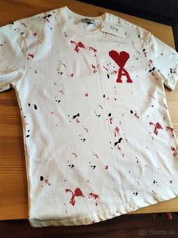 TRICKA AMIRI