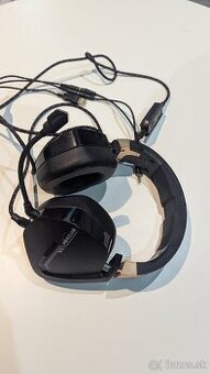 Herne sluchadla Blitzwolf