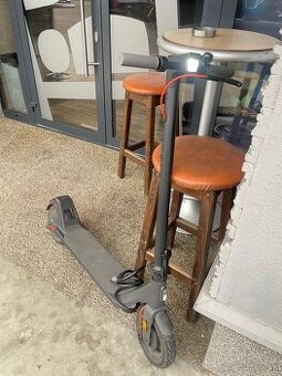 elektrická kolobežka - 1