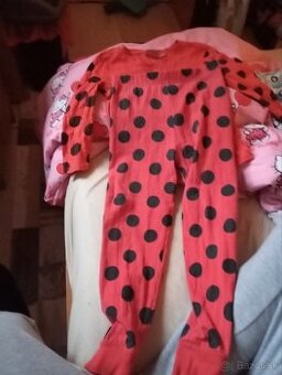 Dievčenské pyzamka