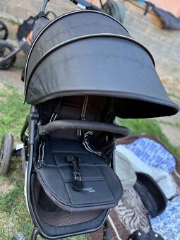 Valco Baby Snap4 s nafukovacími kolesami do terénu