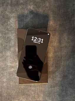 Samsung galaxy s 22+