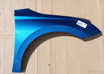 Predám blatník na skoda fabia 4 .