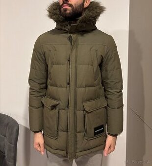 Calvin Klein zimná bunda M