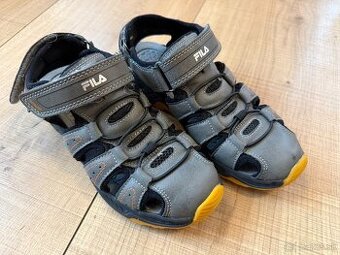 Chlapčenské sandále FILA – veľkosť 34 – Top stav