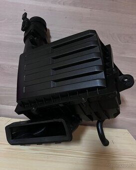 Škoda Octavia 3 filter box