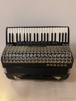 Akordeón HOHNER ATLANTIC IV