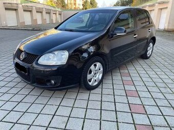 Volkswagen golf 5 1.6 benzín R.v. 2006