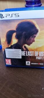 PS4 a PS5 hry a slúchadlá