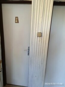 Zadarmo stare rozne dvere  "60 ky a 90 ky