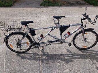 Tandemový bicykel